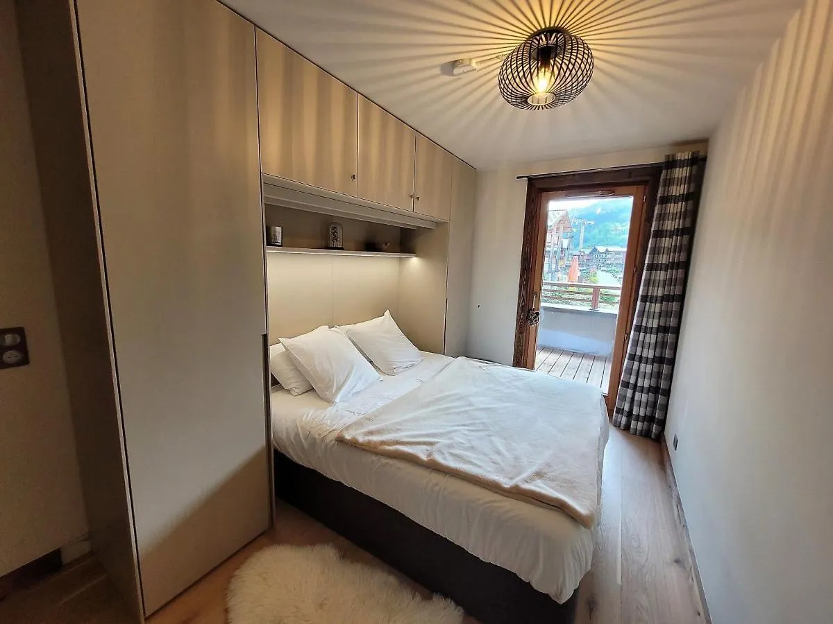 Appartement Prestige 6 Pers, Centre Les Gets, A 150M Des Pistes, Avec Terrasse Et Equipements Luxueux - Fr-1-598-147 Apartment